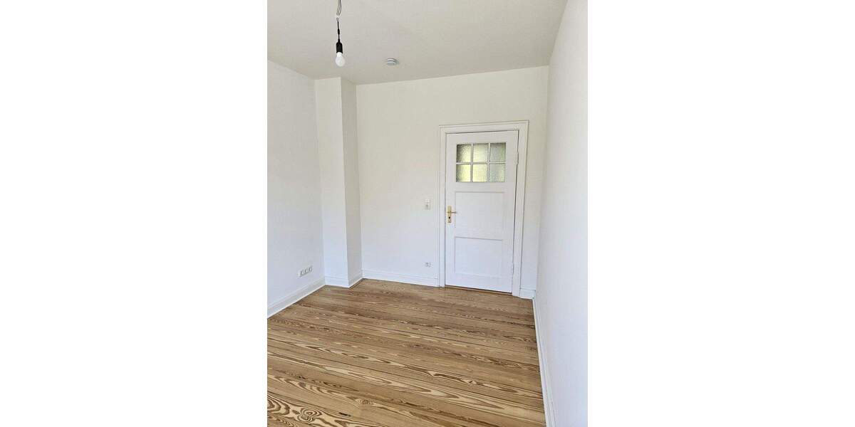 schöne, modernisierte 3 Zimmer Altbauwohnung mit Balkon 3 zimmer