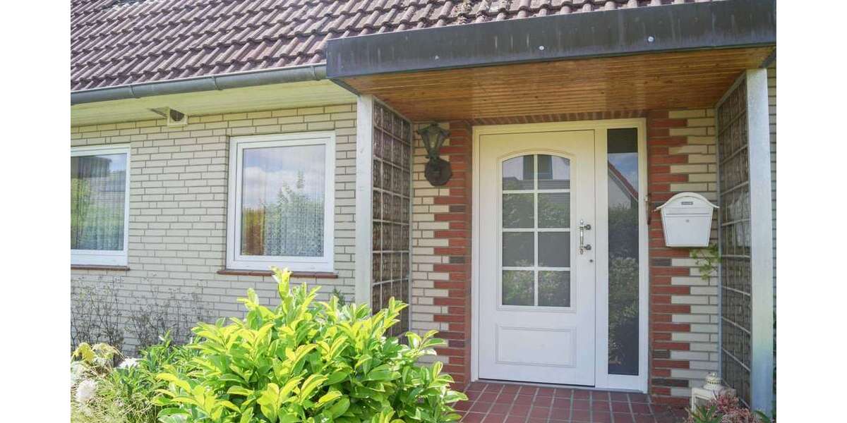 Einfamilienhaus Kiel Friedrichsort - 6 Zimmer, 101 m&sup2;, 320.000&euro; | Angebot:27134906