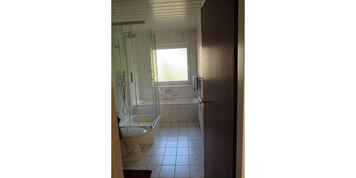 Hochparterre Neumünster Brachenfeld/Ruthenberg - 3 Zimmer, 77 m&sup2;, 133.000&euro; | Angebot:26566148