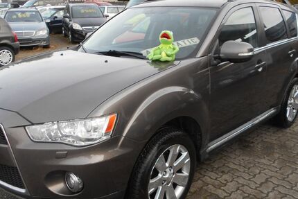 Mitsubishi Outlander 182.000 km 8.400 &euro; Neumünster 24539