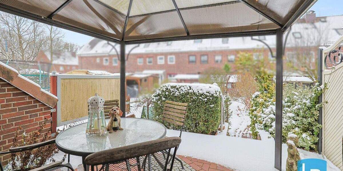 Reihenmittelhaus Kiel Elmschenhagen-Süd - 3 Zimmer, 86 m&sup2;, 229.000&euro; | Angebot:25702181