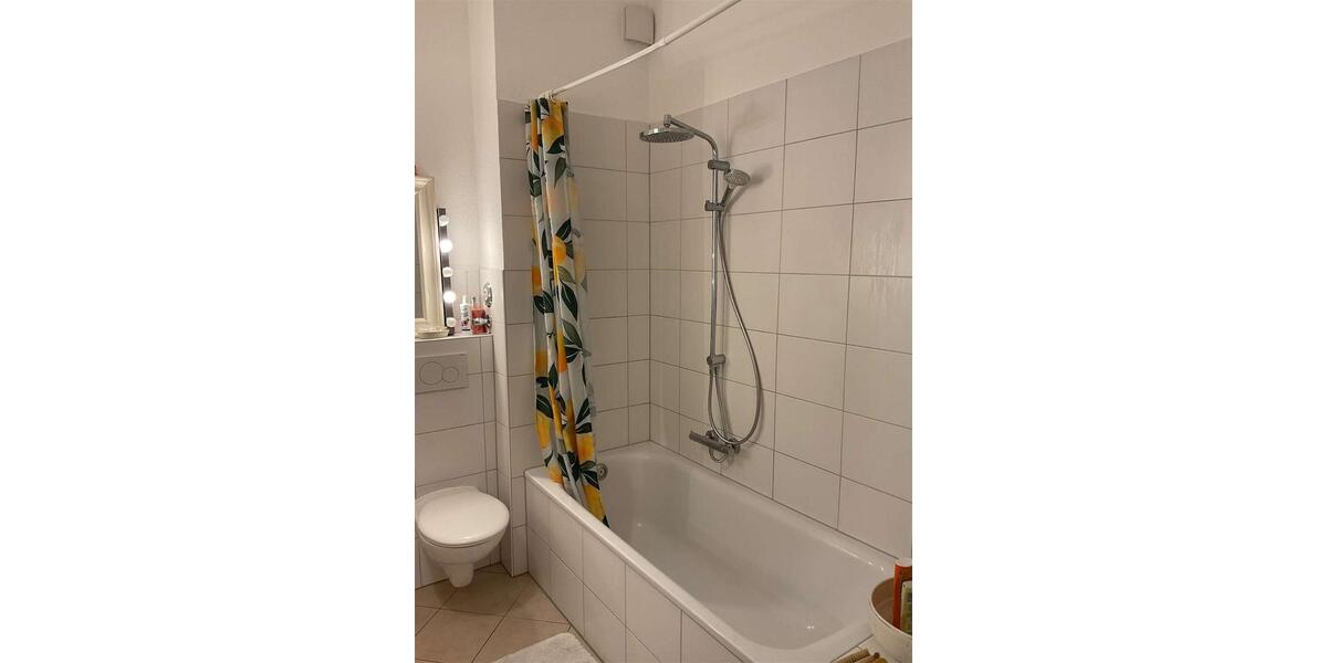 Etagenwohnung Kiel Gaarden-Ost - 3.5 Zimmer, 110 m&sup2;, 1.040&euro; | Angebot:26479625