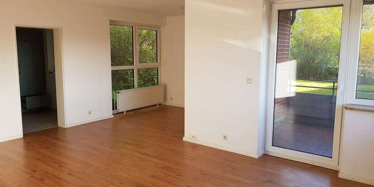 Etagenwohnung Plön - 2 Zimmer, 76 m&sup2;, 798&euro; | Angebot:26905513
