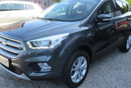 Ford Kuga 90.500 km 13.950 &euro; Gettorf 24214