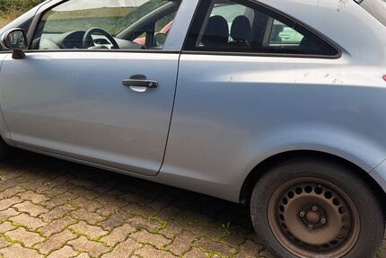 Opel Corsa 191.970 km 1.750 &euro; Kiel 24145