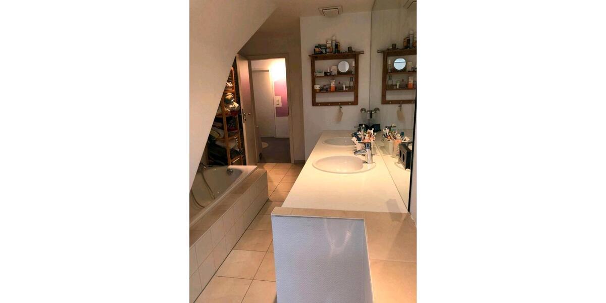 Reihenhaus Achterwehr - 5 Zimmer, 161 m&sup2;, 2.050&euro; | Angebot:26238659