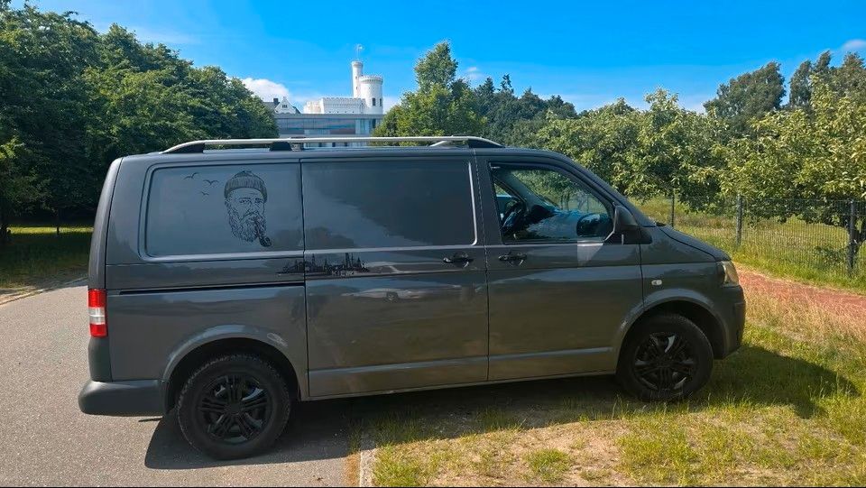 VW T5 Transporter 269.400 km 8.999 &euro; Westensee 24259