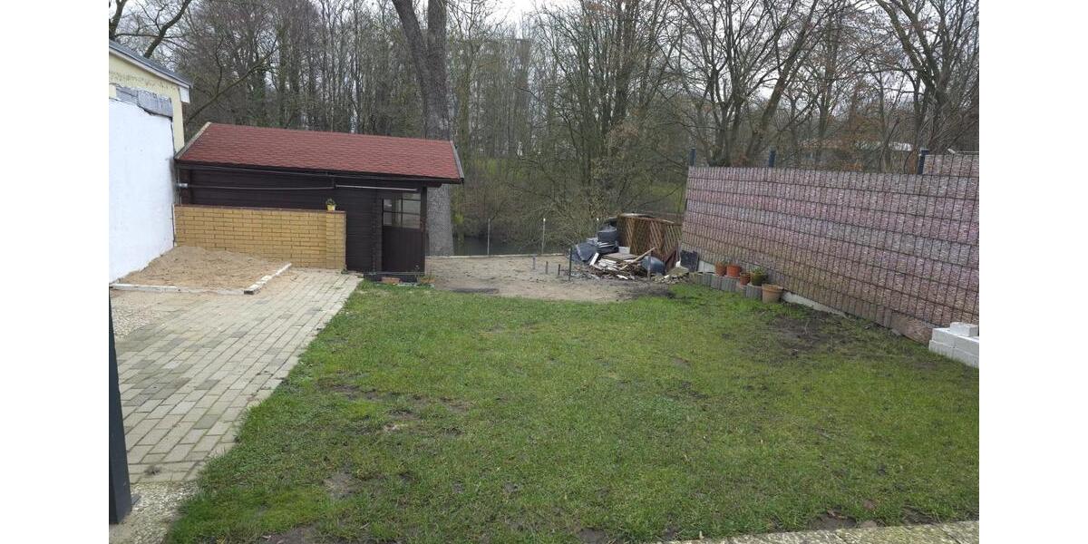 Charmante Doppelhaushälfte direkt am Schwanenseepark 4 zimmer