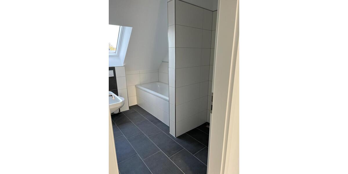 Dachgeschoßwohnung Kiel Meimersdorf - 2 Zimmer, 69 m&sup2;, 970&euro; | Angebot:26536021