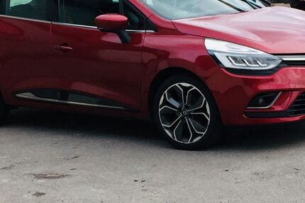 Renault Clio 123.000 km 7.950 &euro; Neumünster 24537