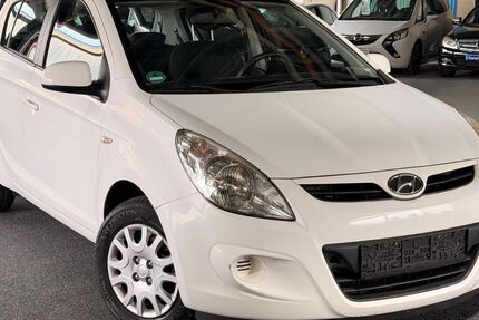 Hyundai i20 150.000 km 3.990 &euro; Kiel 24145