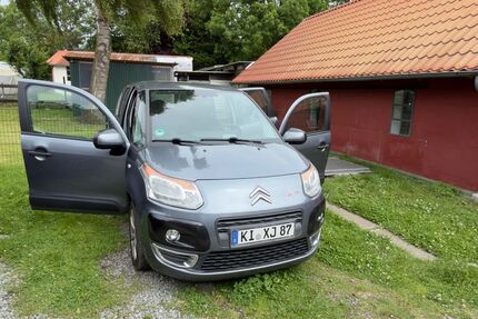 Citroen C3 Picasso 126.000 km 3.390 &euro; barsbek 24217