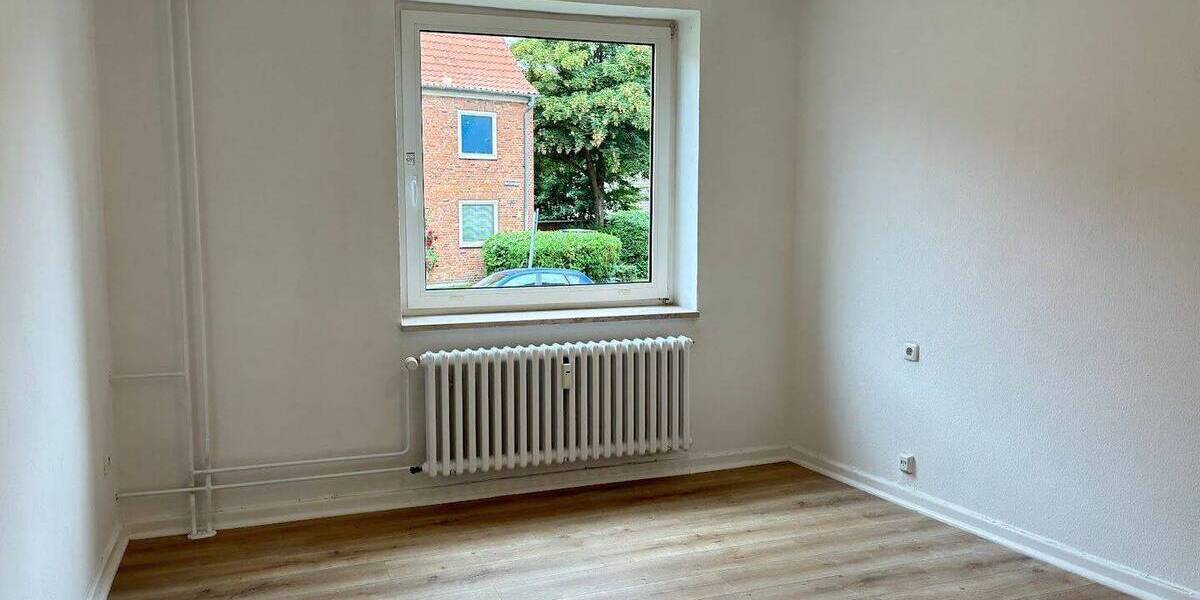 Etagenwohnung Kiel Neumühlen-Dietrichsdorf - 3 Zimmer, 59 m&sup2;, 609&euro; | Angebot:26933840