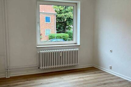 Wohnung Kiel Neumühlen-Dietrichsdorf - 3 Zimmer, 59 m&sup2;, 609&euro; | Angebot:26933840