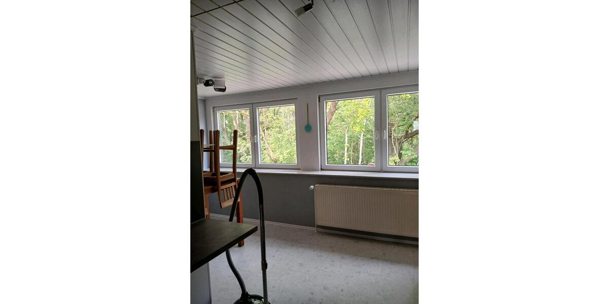 Dachgeschoßwohnung Schülldorf - 2.5 Zimmer, 82 m&sup2;, 1.030&euro; | Angebot:26412529
