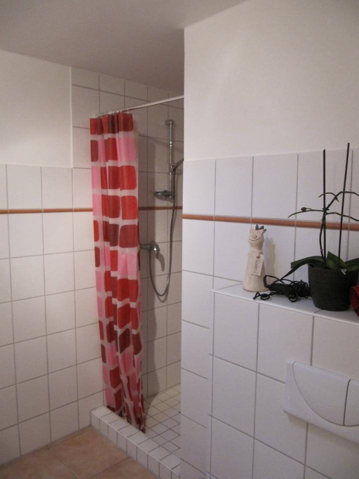 Geräumige 2-Zimmer-Eigentumswohnung, Nähe RDECK