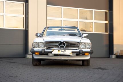 Mercedes-Benz SL 560 240.000 km 19.900 &euro; Osdorf 24251