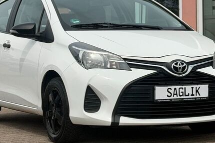 Toyota Yaris 150.000 km 5.900 &euro; Neumünster 24539