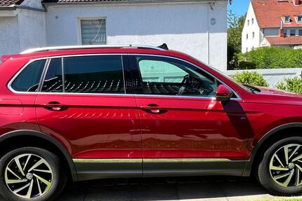 VW Tiguan 135.000 km 16.900 &euro; Kiel 24159