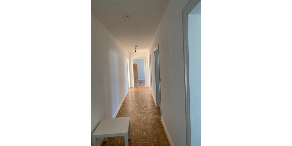 Etagenwohnung Kronshagen - 3 Zimmer, 86 m&sup2;, 999&euro; | Angebot:26598203