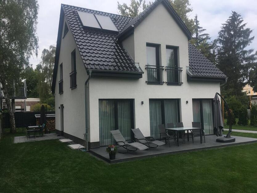 Modernes Einfamilienhaus in Berlin-Marienfelde-Privatverkauf.