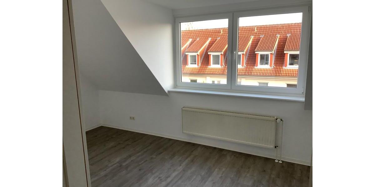 Dachgeschoßwohnung Kiel Friedrichsort - 2 Zimmer, 61 m&sup2;, 591&euro; | Angebot:25146570