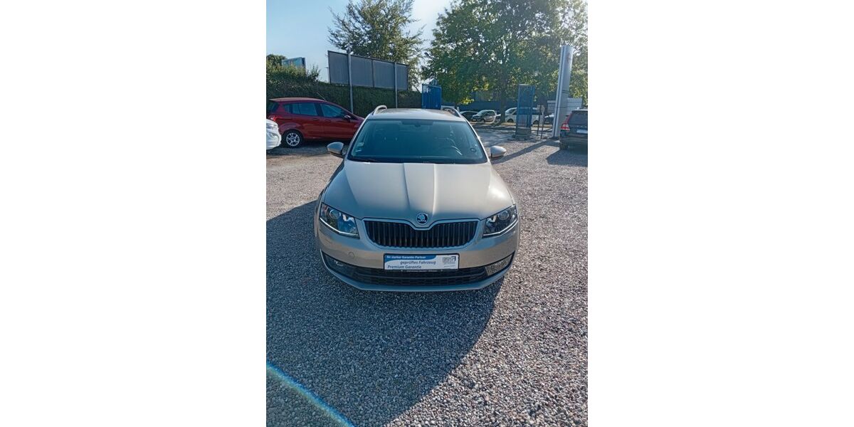 Skoda Octavia 133.500 km 10.369 &euro; Kiel 24146