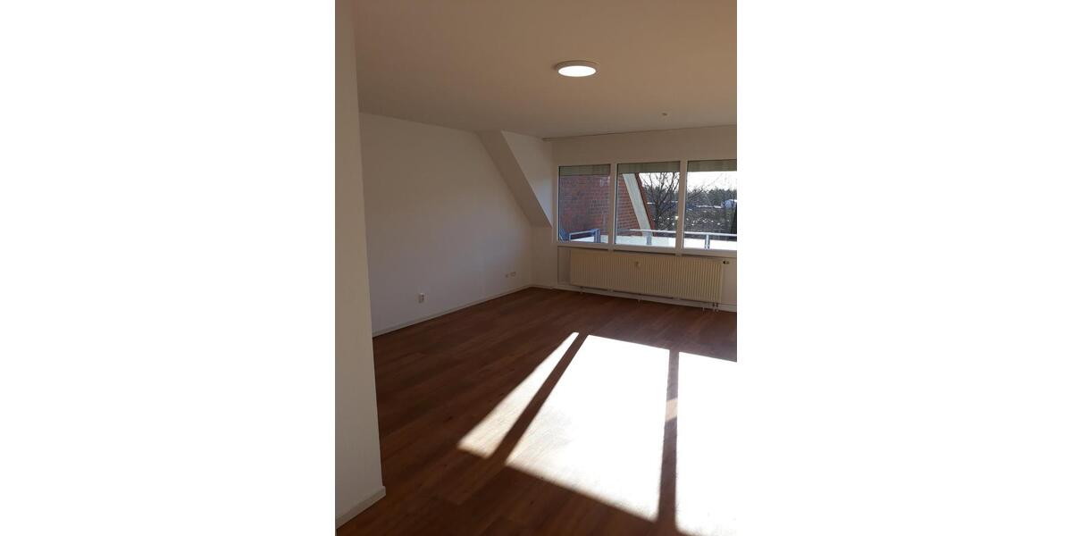 Dachgeschoßwohnung Nortorf - 2.5 Zimmer, 69 m&sup2;, 680&euro; | Angebot:26612126