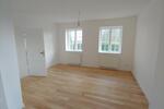 Einfamilienhaus Barkelsby - 7 Zimmer, 215 m&sup2;, 2.150&euro; | Angebot:25976841
