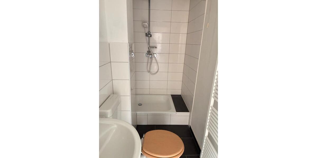 Etagenwohnung Kiel Neumühlen-Dietrichsdorf - 1 Zimmer, 40 m&sup2;, 399&euro; | Angebot:26231583