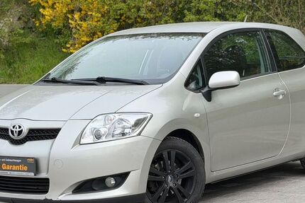 Toyota Auris 102.600 km 3.990 &euro; Kiel 24147
