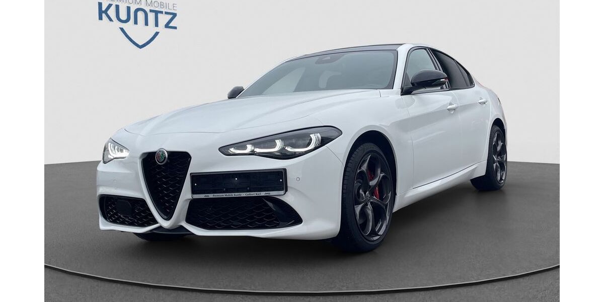 Alfa Romeo Giulia 14.500 km 48.900 € Gettorf / Kiel 24214