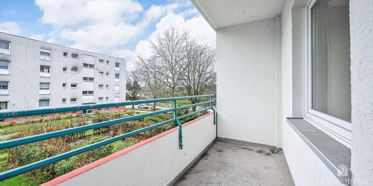 Ihre Chance in Kiel-Mettenhof: Renovierungsbedürftige 3-Zimmer Wohnung mit Südbalkon 3 zimmer