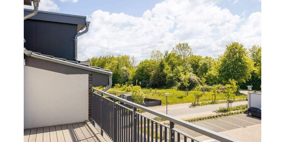 Moderne und sonnige Dachgeschosswohnung im Ostseebad Heikendorf 2 zimmer