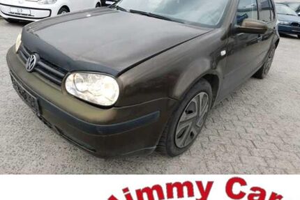 VW Golf 236.000 km 900 € Kiel-Moorsee 24145
