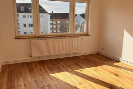 Wohnung Kiel Blücherplatz - 3 Zimmer, 77 m&sup2;, 395.000&euro; | Angebot:26104177