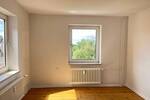 WG-Geeignete 2-Zimmerwohnung mit Küchenzeile und Duschbad in FH-Nähe