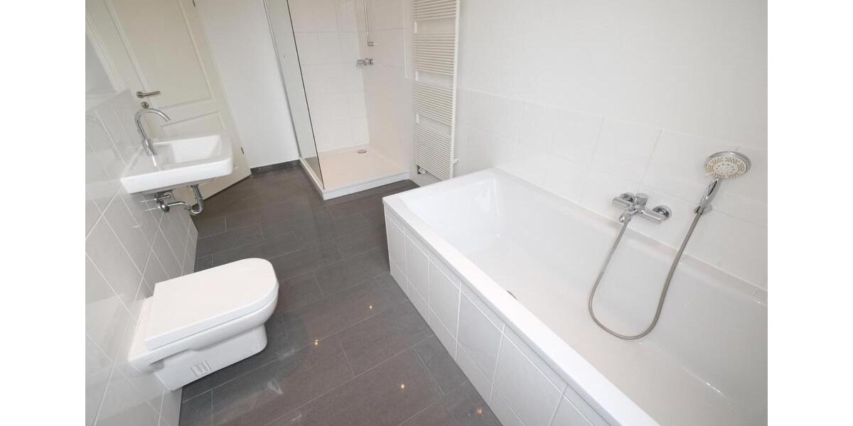 Dachgeschoßwohnung Eckernförde - 3 Zimmer, 117 m&sup2;, 1.750&euro; | Angebot:25921077