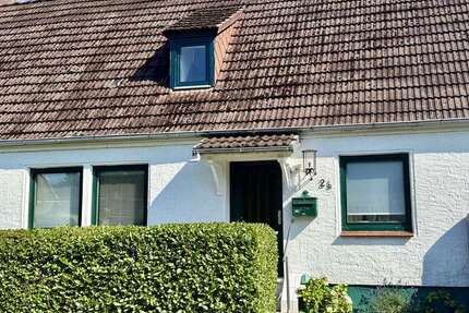 Haus Heikendorf - 4 Zimmer, 85 m&sup2;, 295.000&euro; | Angebot:26745826