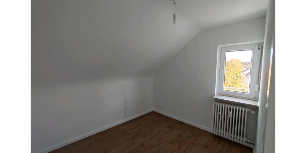 Frisch renovierte 3,5 Zimmerwohnung zu vermieten 3.5 zimmer