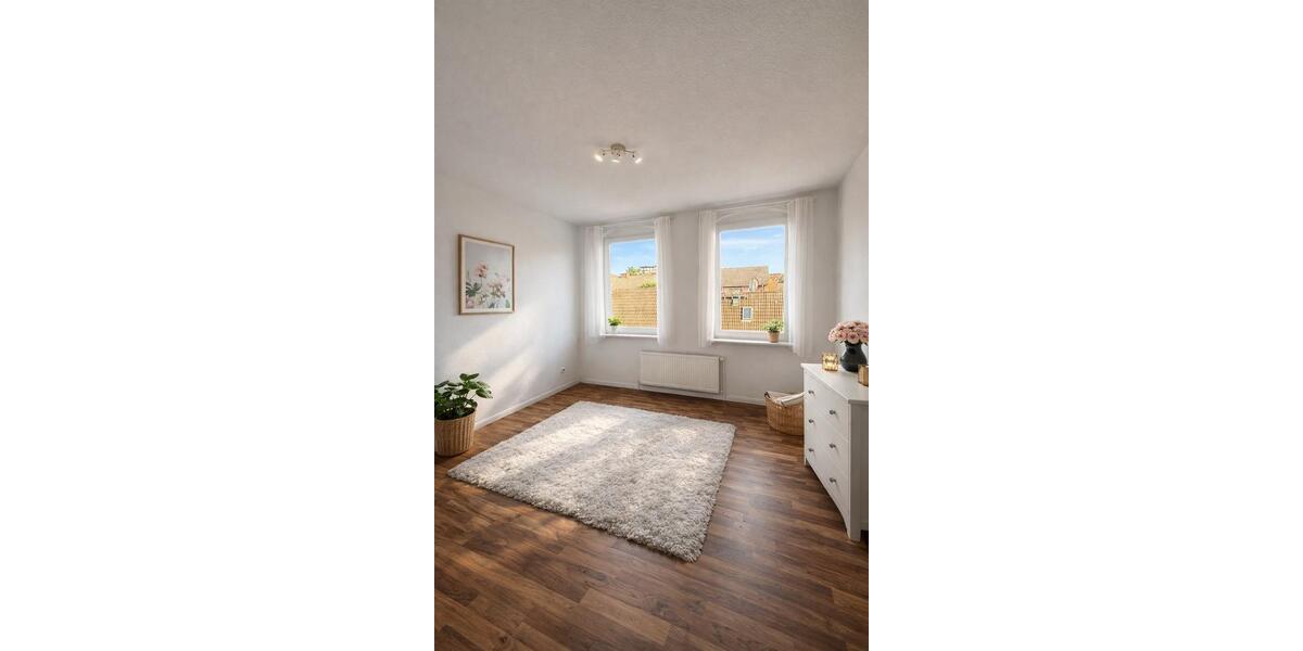 Etagenwohnung Kiel Neumühlen-Dietrichsdorf - 3 Zimmer, 70 m&sup2;, 1.200&euro; | Angebot:26327227