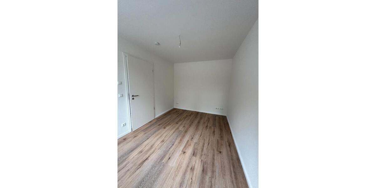 Terrassenwohnung Neumünster Brachenfeld/Ruthenberg - 2 Zimmer, 64 m&sup2;, 1.149&euro; | Angebot:26491998