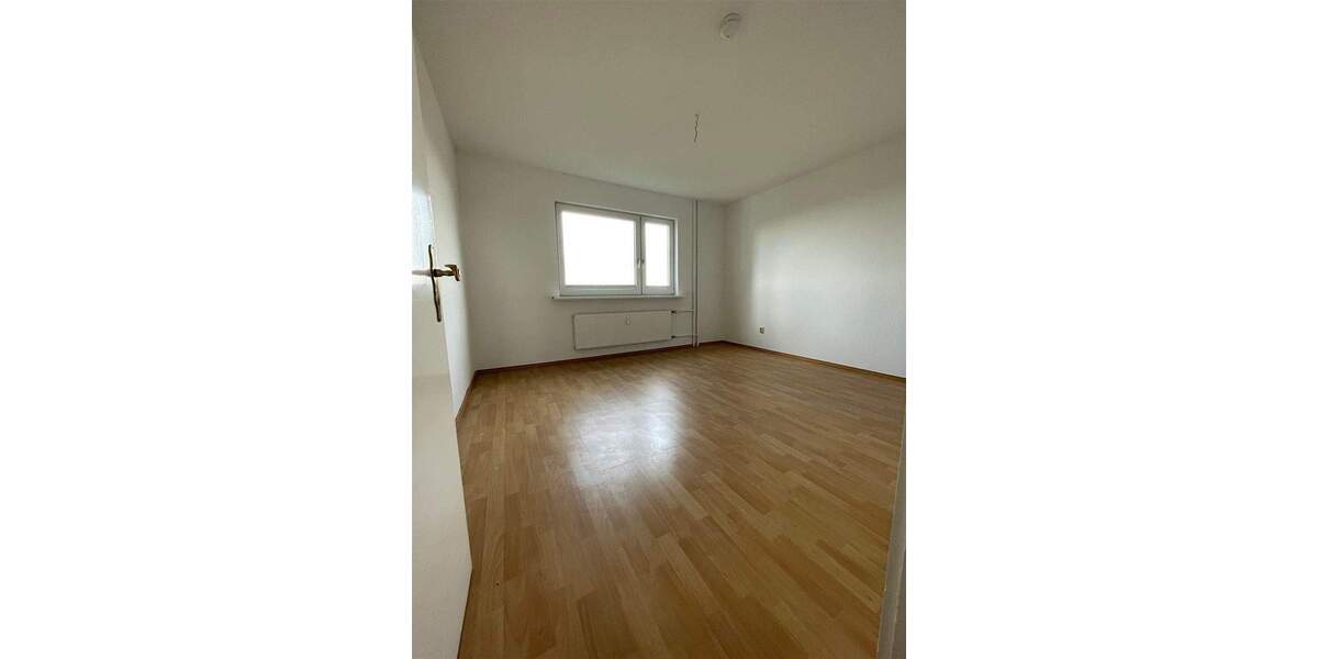 Etagenwohnung Kiel Neumühlen-Dietrichsdorf - 3 Zimmer, 76 m&sup2;, 600&euro; | Angebot:24974704