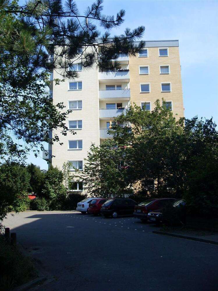 Wohnung zum Mieten in Neumünster 590 € 83 m²