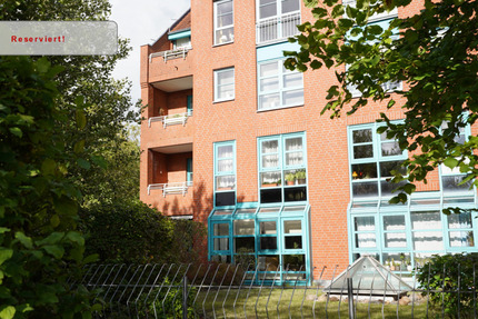 RESERVIERT! Solide vermietete Wohnung in gefragter Lage mit Stellplatz und Aufzug 2 zimmer