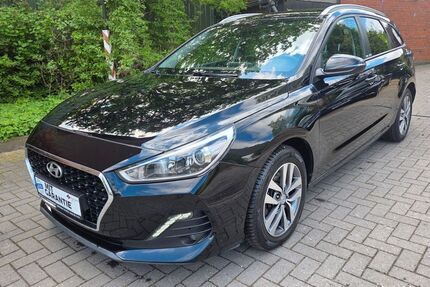 Hyundai i30 76.000 km 15.890 &euro; Kronshagen 24119