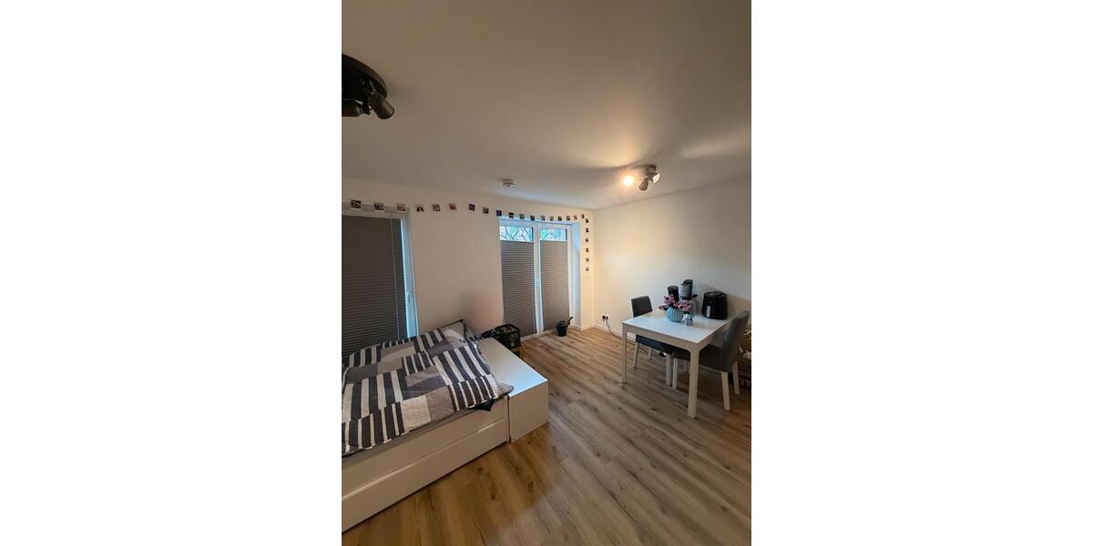 Erdgeschoßwohnung Kiel Südfriedhof - 1 Zimmer, 32 m&sup2;, 500&euro; | Angebot:25217616