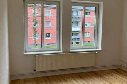 Wohnung zum Mieten in Neumünster 416 € 60.21 m² 2 zimmer