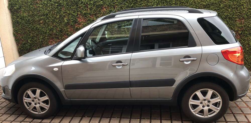 Suzuki SX4 124.000 km 4.300 &euro; Kiel, Landeshauptstadt 24106