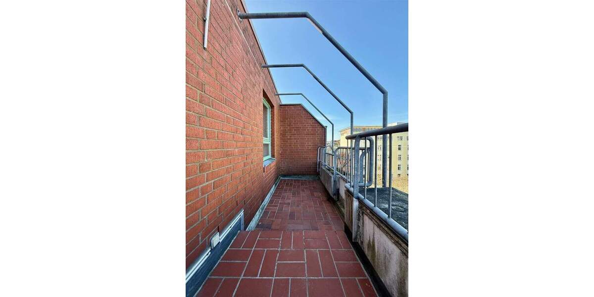 Etagenwohnung Kiel Damperhof - 2 Zimmer, 77 m&sup2;, 299.000&euro; | Angebot:25802321